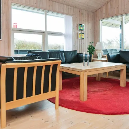 Three-bedroom Holiday In Juelsminde 19 *